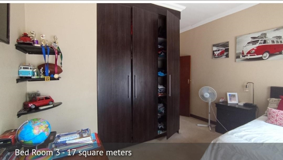 4 Bedroom Property for Sale in Wierdapark Gauteng