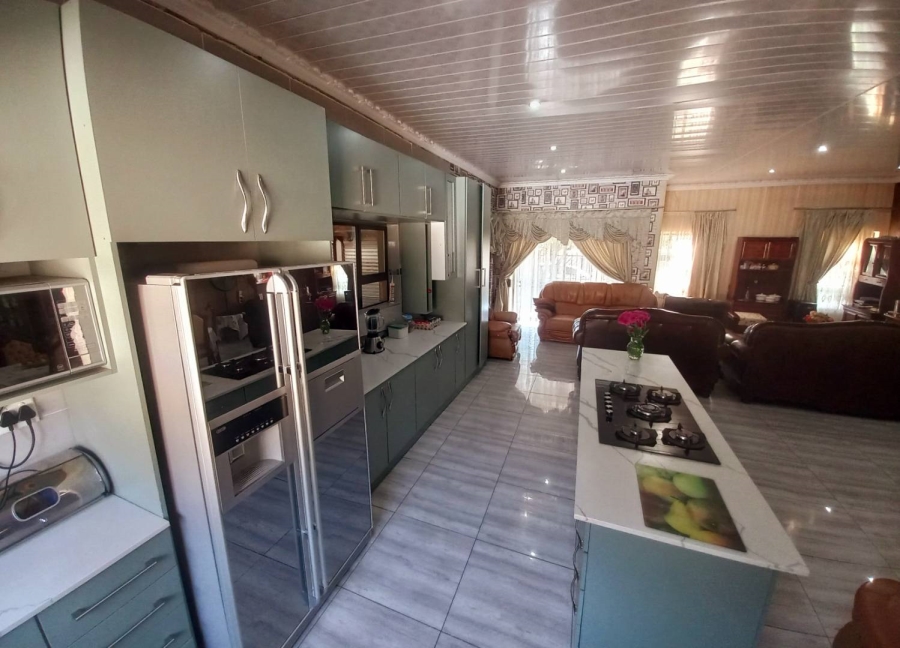 4 Bedroom Property for Sale in West Park Gauteng