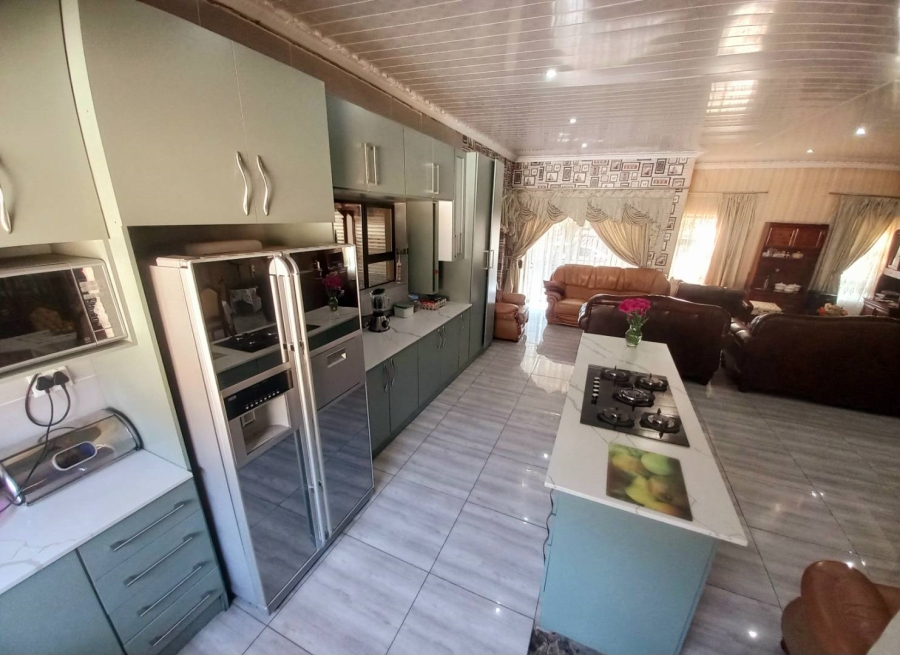 4 Bedroom Property for Sale in West Park Gauteng