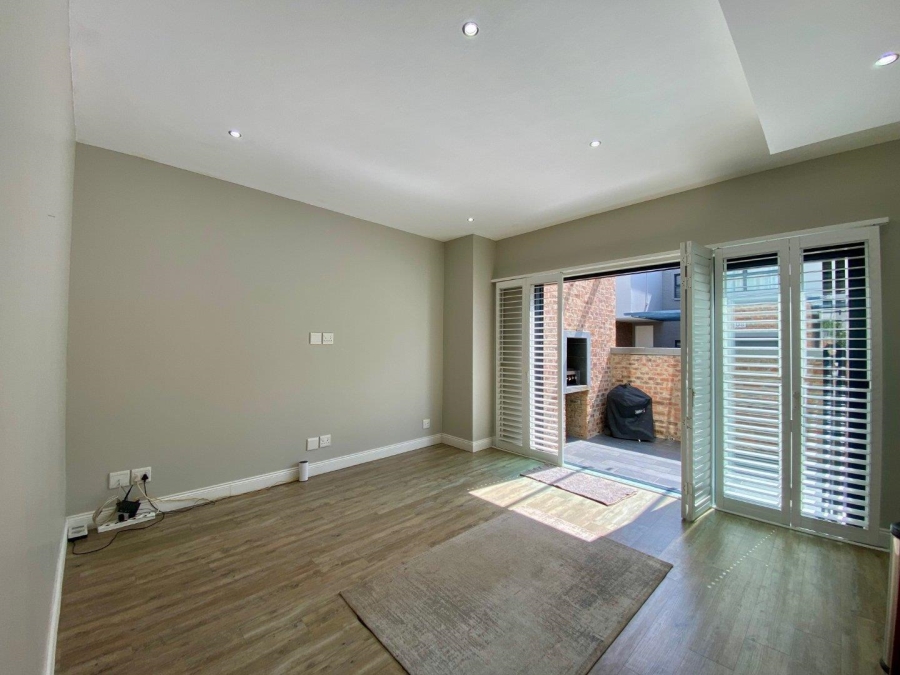 2 Bedroom Property for Sale in Brooklyn Gauteng