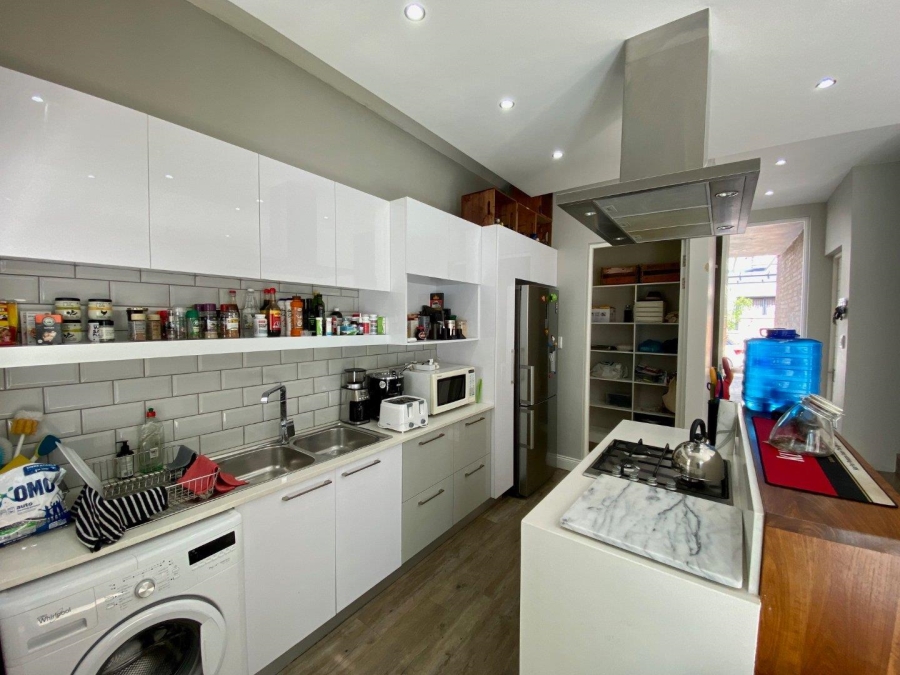 2 Bedroom Property for Sale in Brooklyn Gauteng