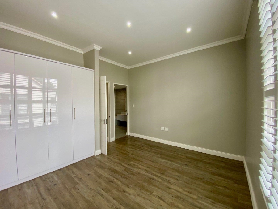 2 Bedroom Property for Sale in Brooklyn Gauteng