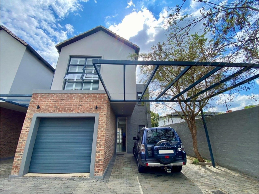 2 Bedroom Property for Sale in Brooklyn Gauteng