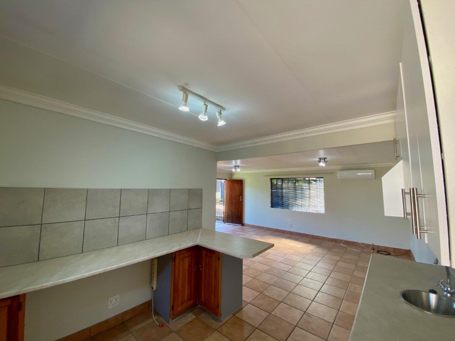 To Let 1 Bedroom Property for Rent in Die Wilgers Gauteng