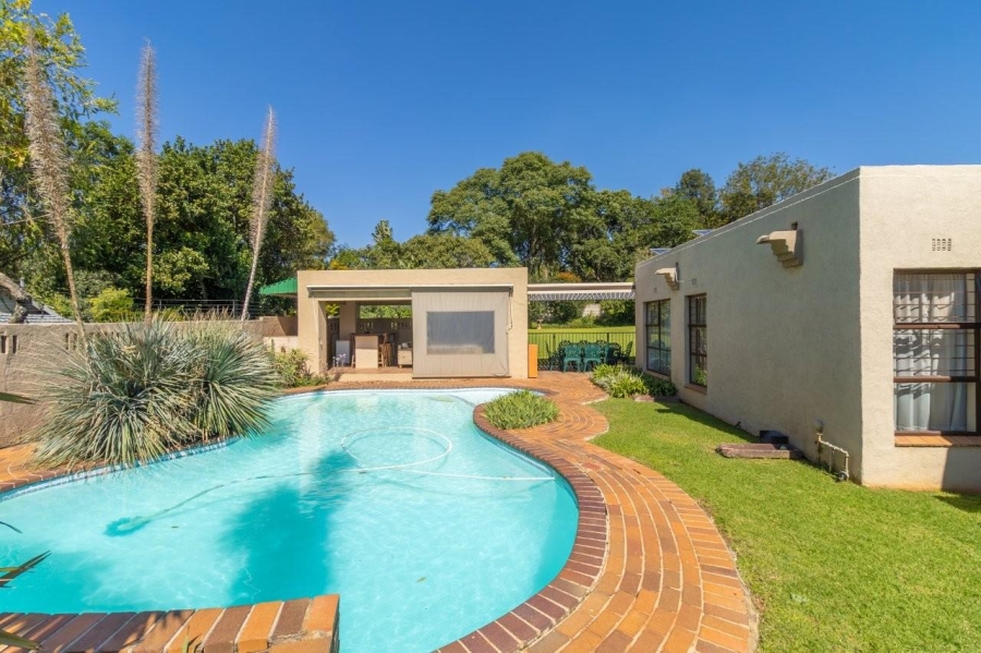 5 Bedroom Property for Sale in Northcliff Gauteng
