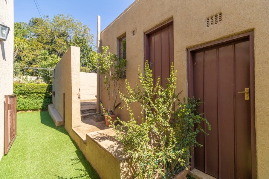 5 Bedroom Property for Sale in Northcliff Gauteng