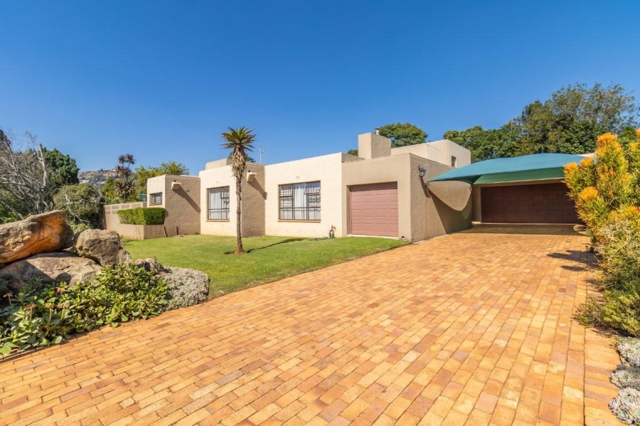 5 Bedroom Property for Sale in Northcliff Gauteng