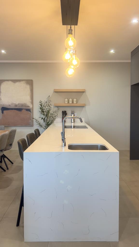 To Let 3 Bedroom Property for Rent in Midstream Estate Gauteng