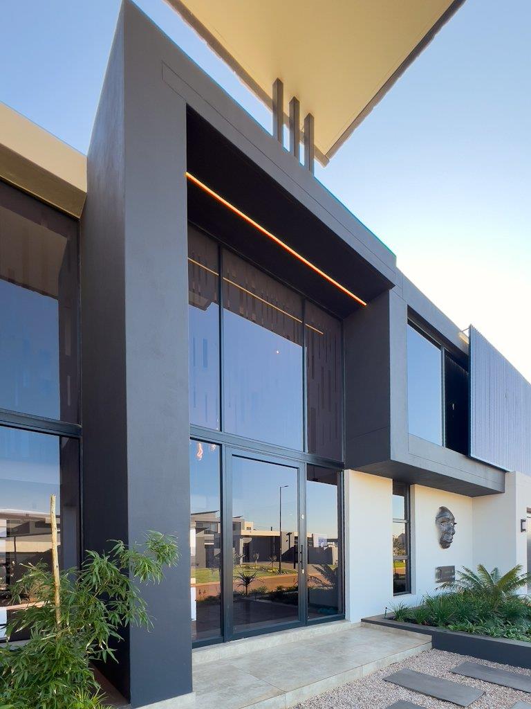 5 Bedroom Property for Sale in Midstream Estate Gauteng