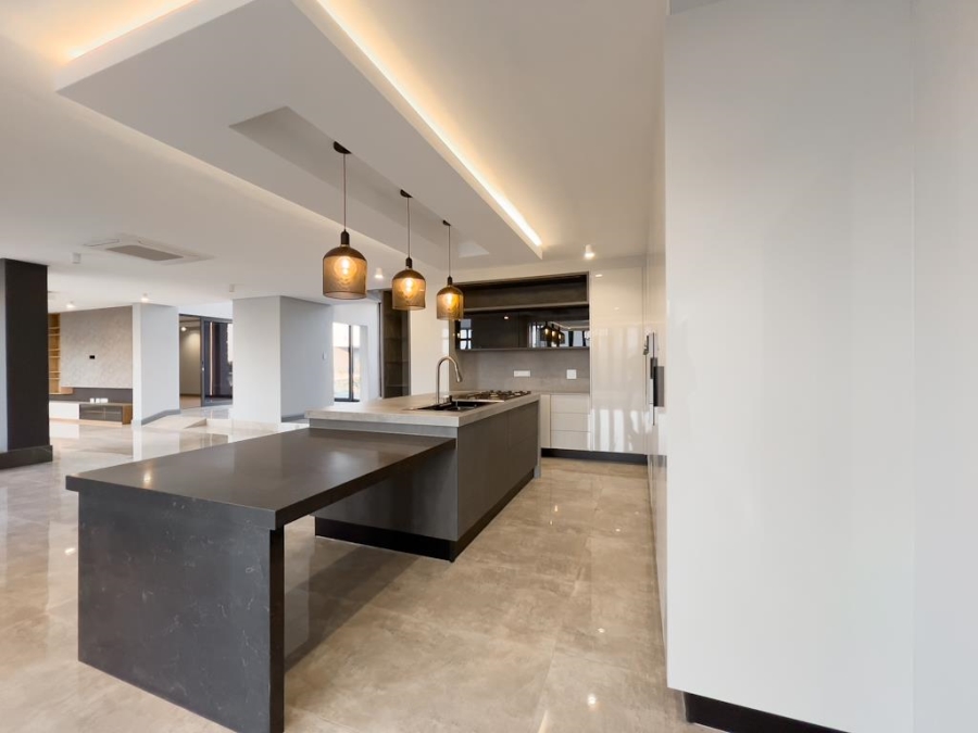 5 Bedroom Property for Sale in Midstream Estate Gauteng