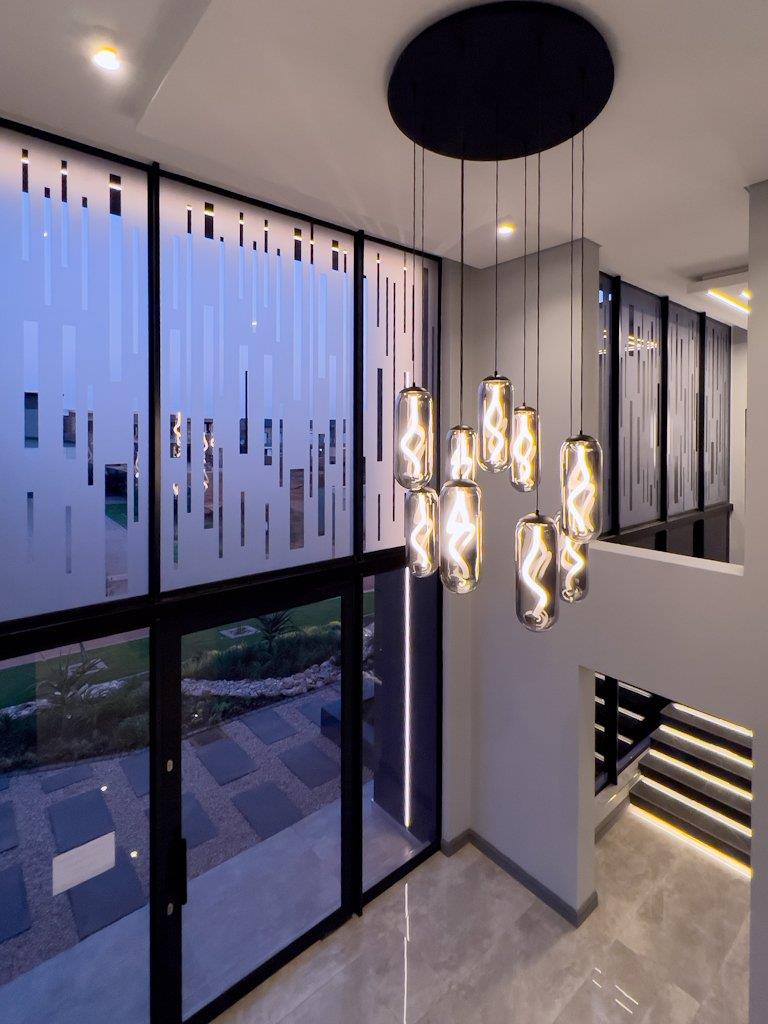 5 Bedroom Property for Sale in Midstream Estate Gauteng