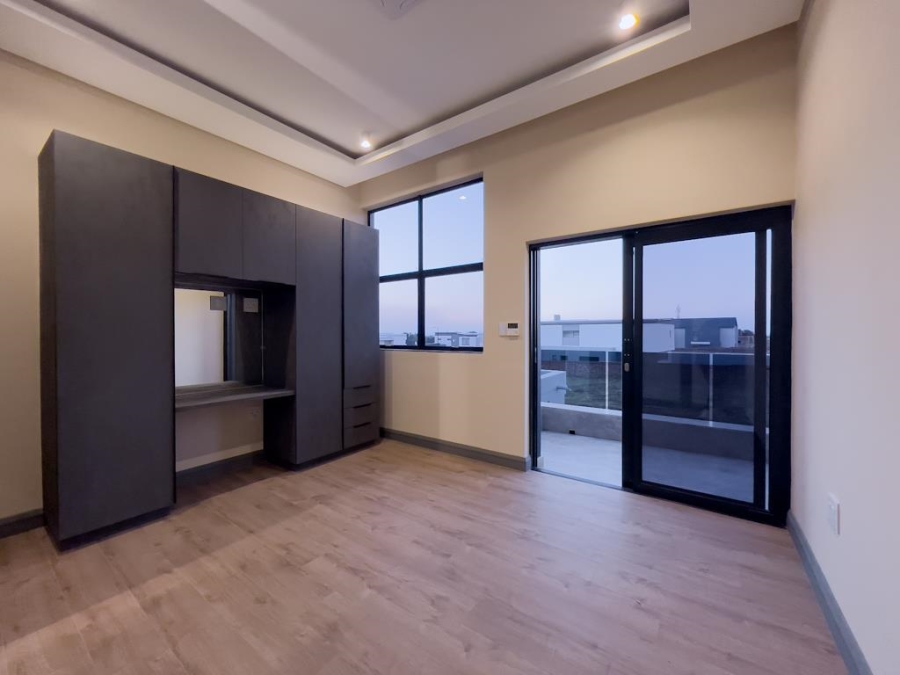 5 Bedroom Property for Sale in Midstream Estate Gauteng