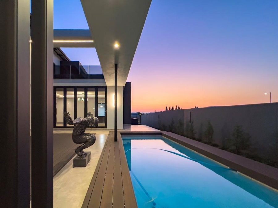 5 Bedroom Property for Sale in Midstream Estate Gauteng