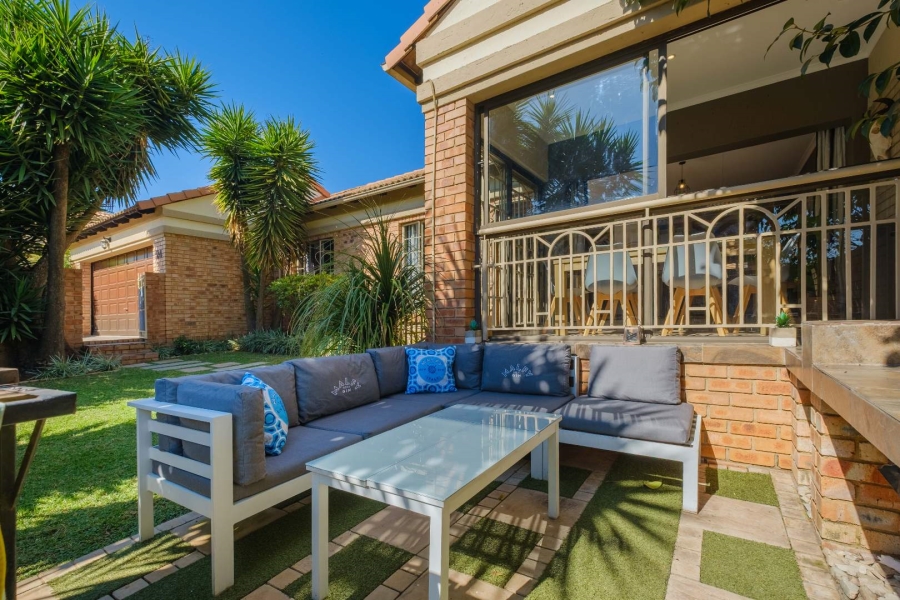 2 Bedroom Property for Sale in Moreleta Park Gauteng