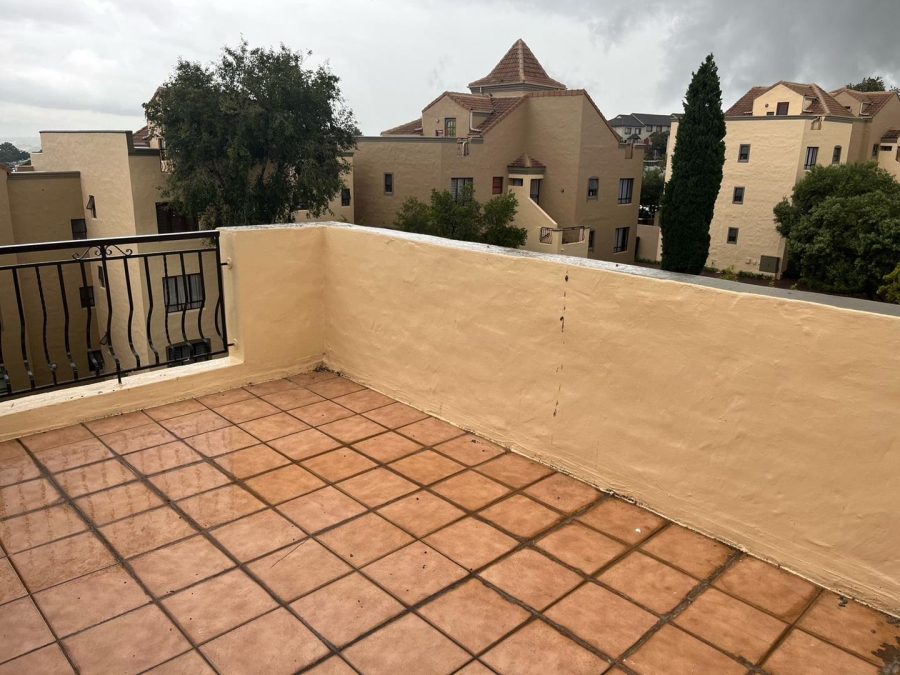 To Let 1 Bedroom Property for Rent in Lonehill Gauteng