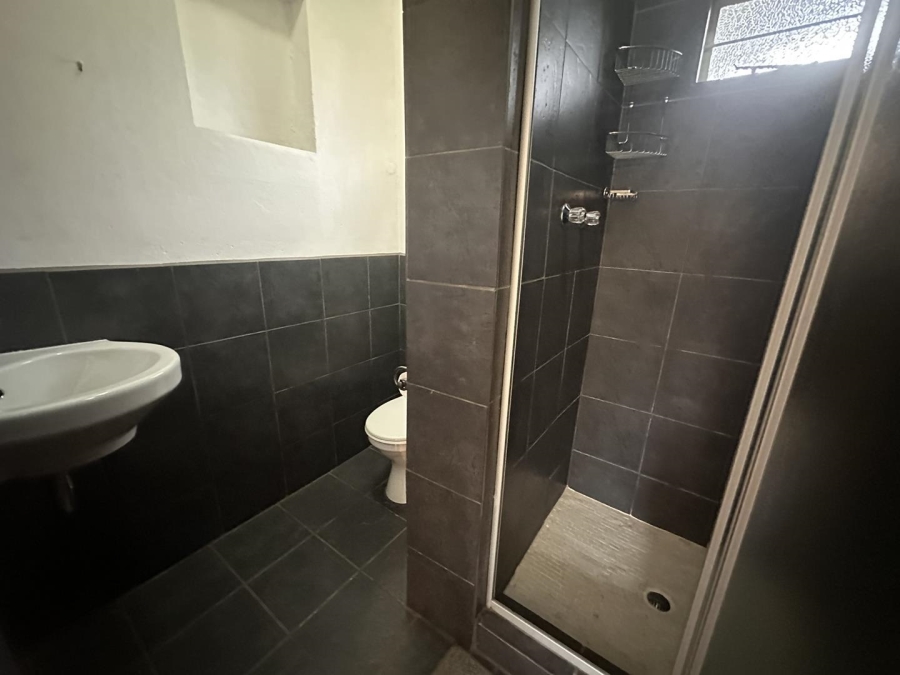 To Let 1 Bedroom Property for Rent in Horison Gauteng