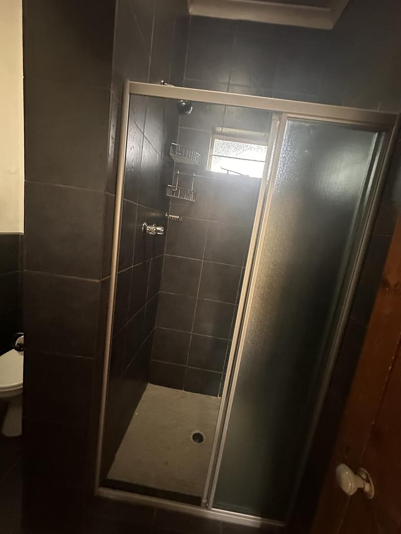 To Let 1 Bedroom Property for Rent in Horison Gauteng