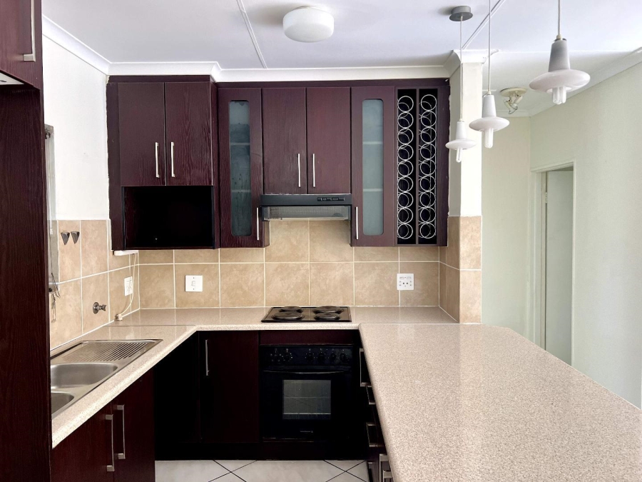 To Let 2 Bedroom Property for Rent in Paulshof Gauteng