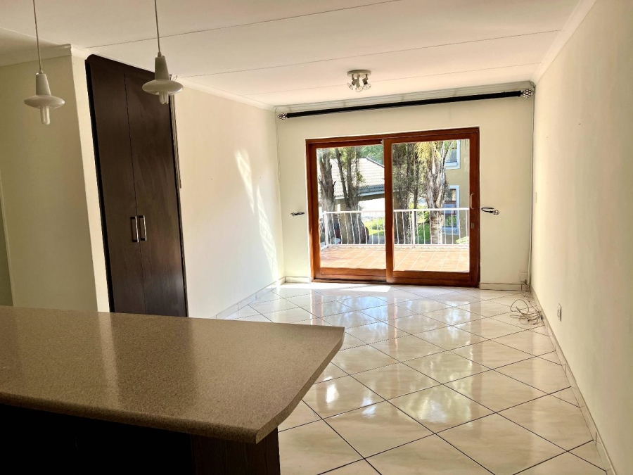 To Let 2 Bedroom Property for Rent in Paulshof Gauteng