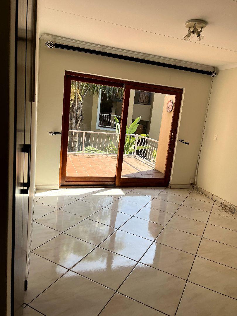 To Let 2 Bedroom Property for Rent in Paulshof Gauteng
