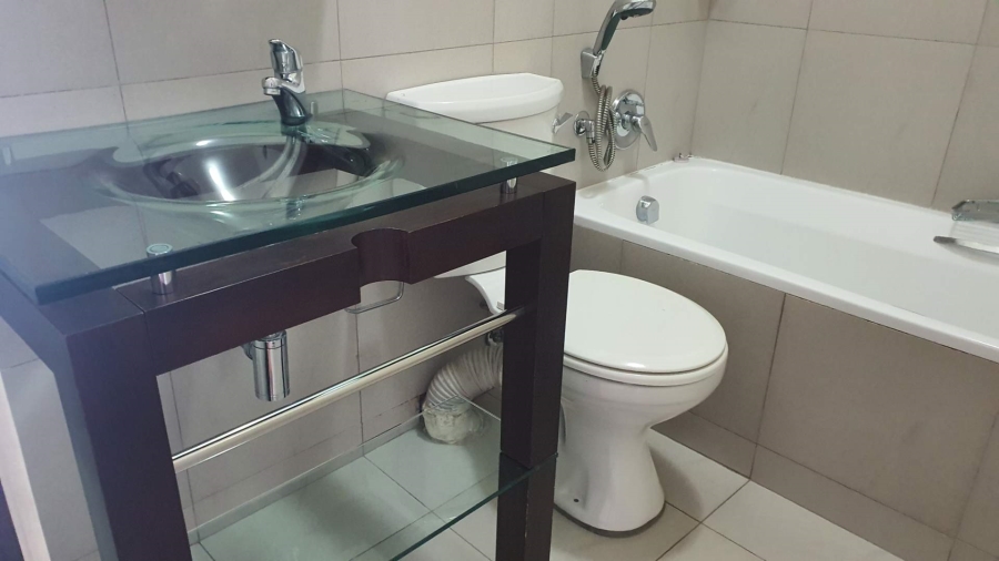 To Let 2 Bedroom Property for Rent in Jackal Creek Golf Estate Gauteng