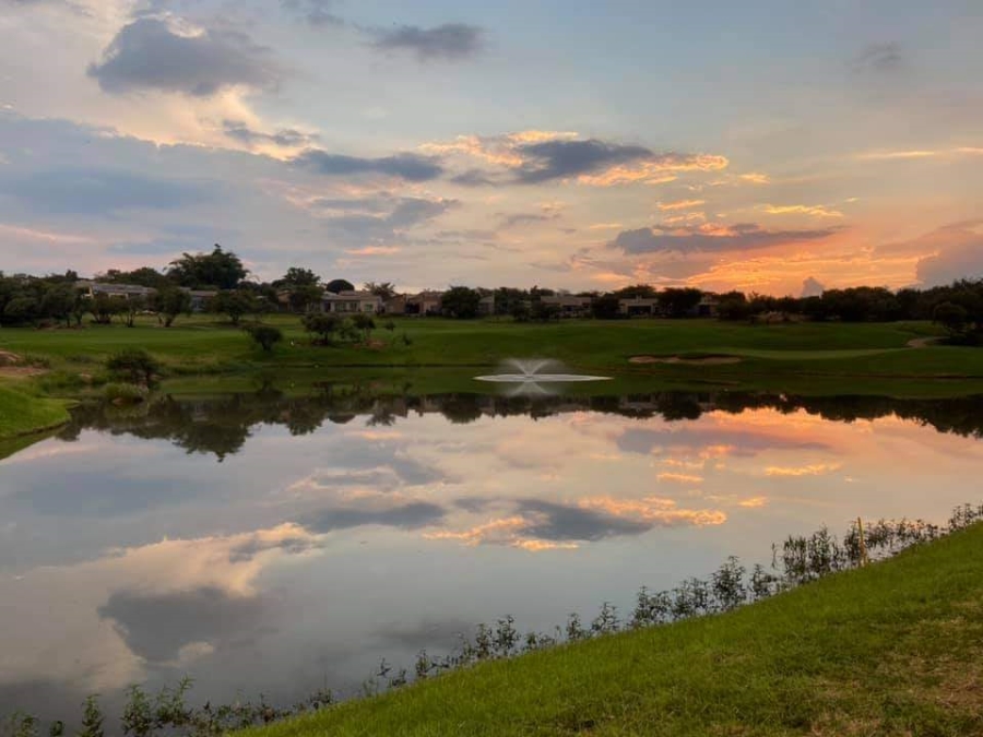 To Let 2 Bedroom Property for Rent in Jackal Creek Golf Estate Gauteng