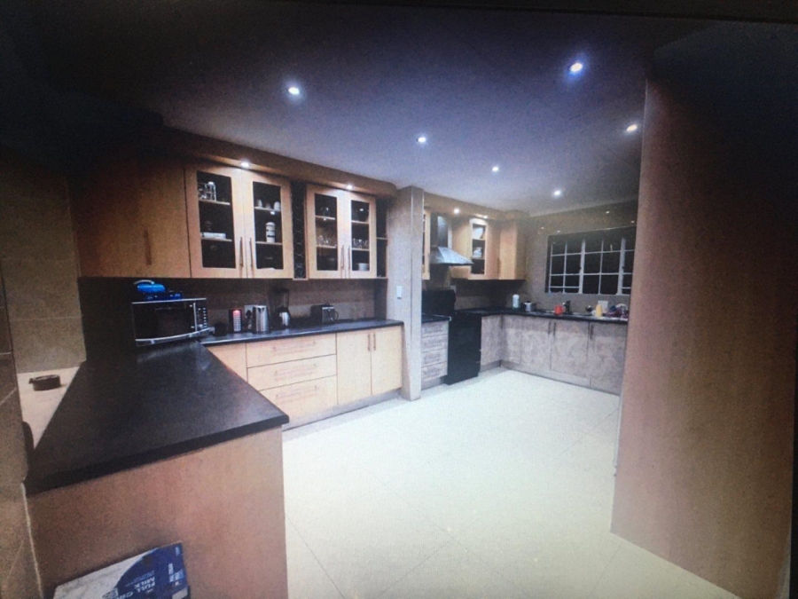 4 Bedroom Property for Sale in The Reeds Gauteng