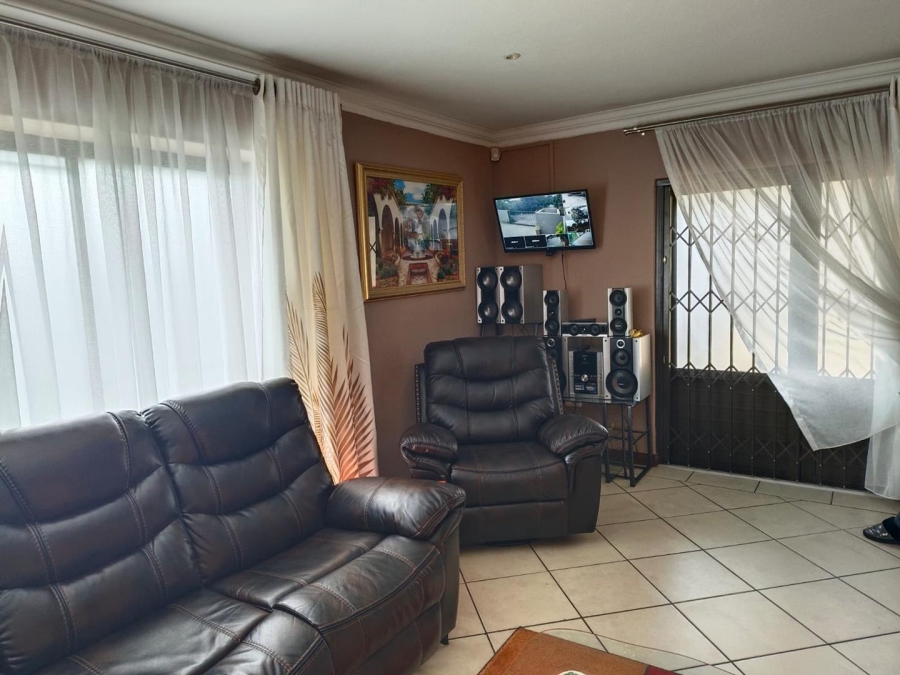 3 Bedroom Property for Sale in Silverton Gauteng