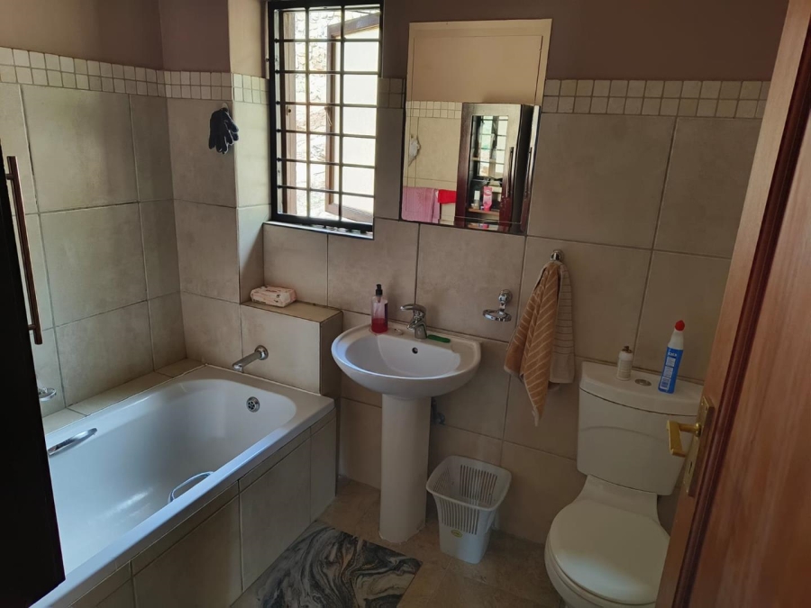 3 Bedroom Property for Sale in Silverton Gauteng