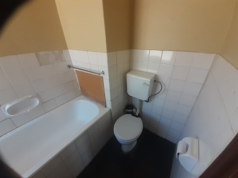 1 Bedroom Property for Sale in Sunnyside Gauteng
