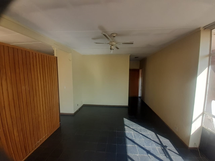 1 Bedroom Property for Sale in Sunnyside Gauteng