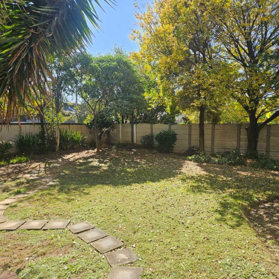 3 Bedroom Property for Sale in Verwoerdpark Gauteng