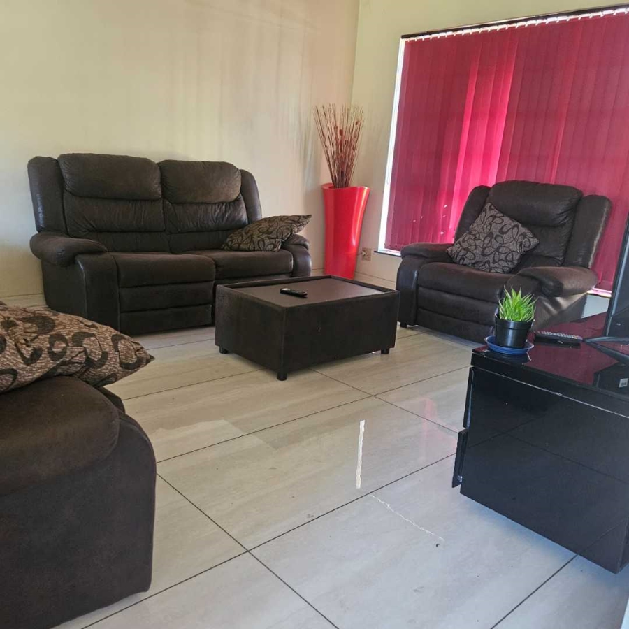 3 Bedroom Property for Sale in Verwoerdpark Gauteng