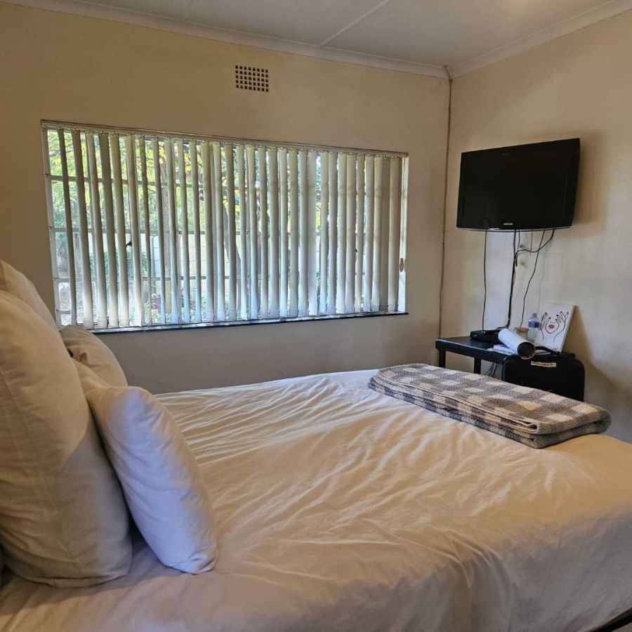 3 Bedroom Property for Sale in Verwoerdpark Gauteng