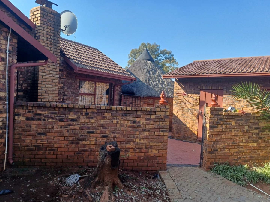 3 Bedroom Property for Sale in Mayberry Park Gauteng