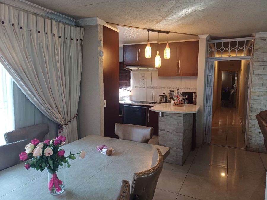 3 Bedroom Property for Sale in Mayberry Park Gauteng