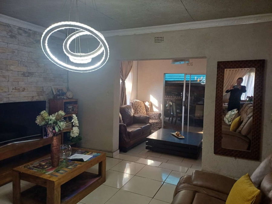 3 Bedroom Property for Sale in Mayberry Park Gauteng