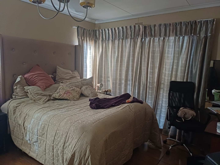3 Bedroom Property for Sale in Mayberry Park Gauteng