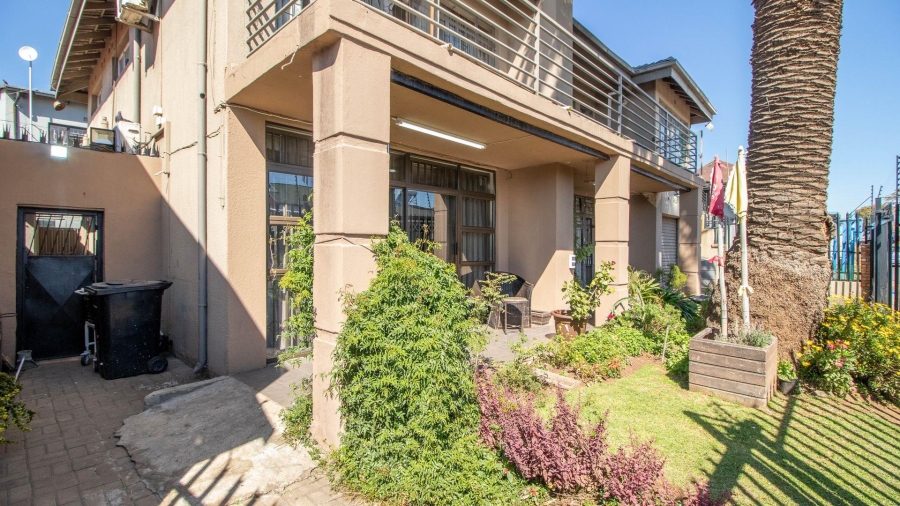 5 Bedroom Property for Sale in Actonville Gauteng