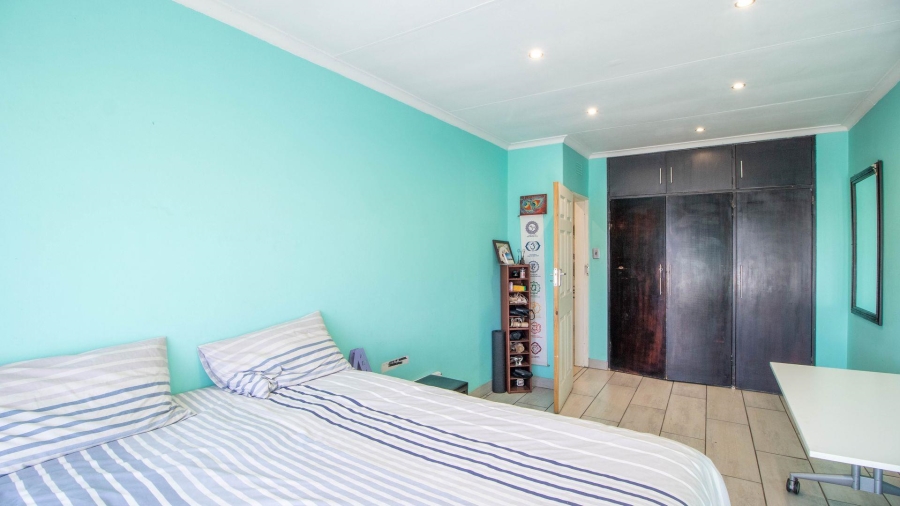 5 Bedroom Property for Sale in Actonville Gauteng