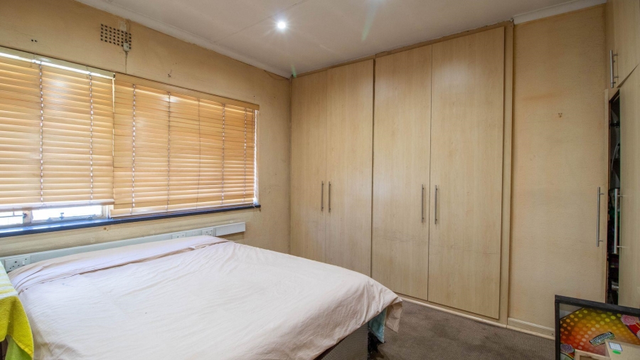5 Bedroom Property for Sale in Actonville Gauteng