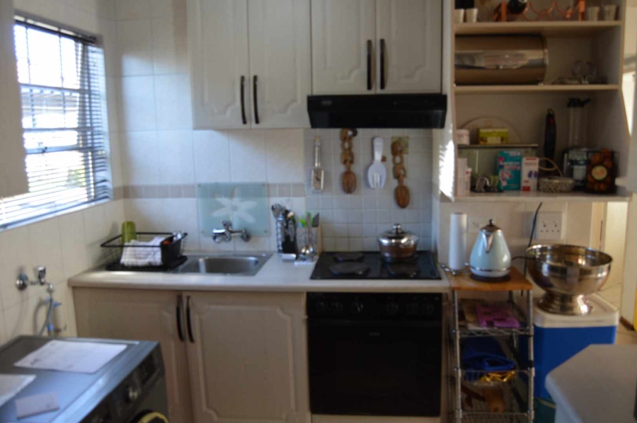 2 Bedroom Property for Sale in Verwoerdpark Gauteng