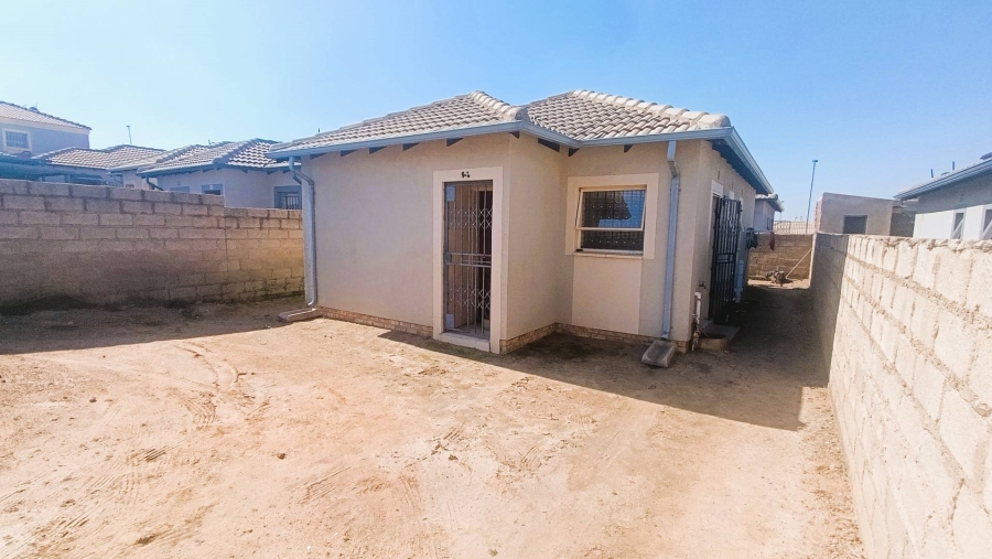 3 Bedroom Property for Sale in Clayville Gauteng