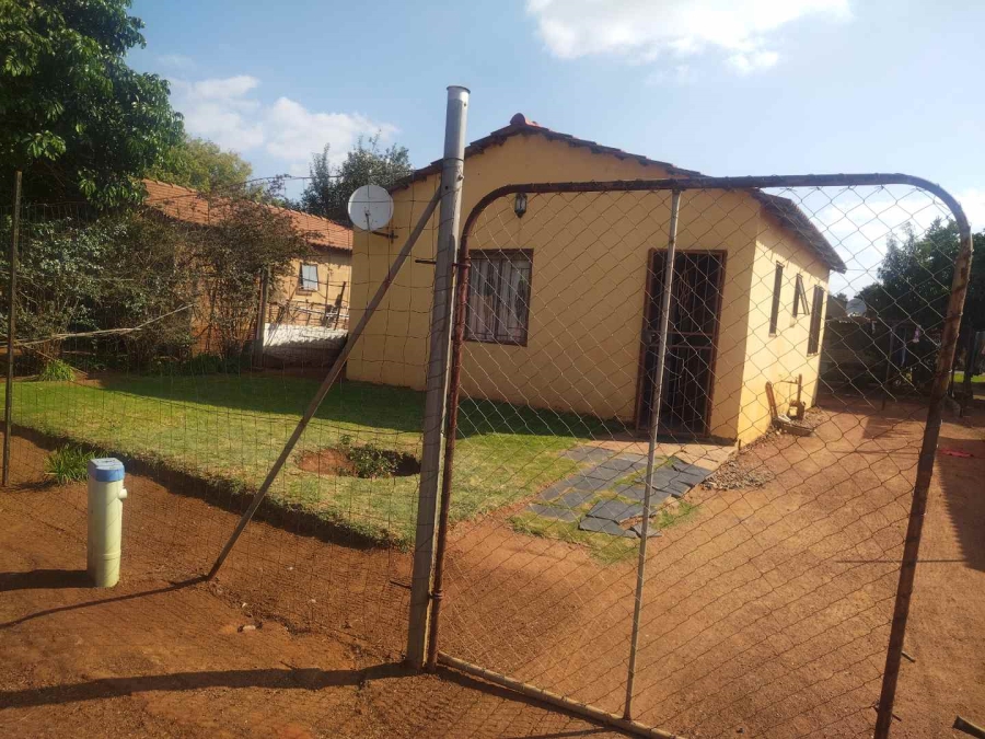 2 Bedroom Property for Sale in Soshanguve Gauteng