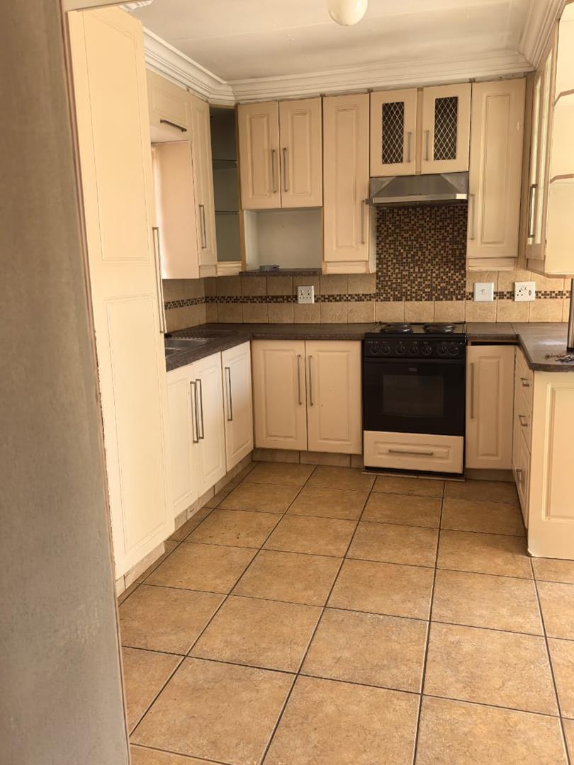 To Let 3 Bedroom Property for Rent in Soshanguve VV Gauteng
