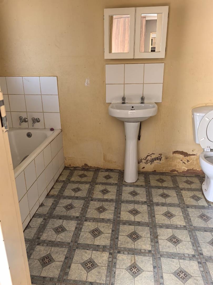 To Let 3 Bedroom Property for Rent in Soshanguve VV Gauteng