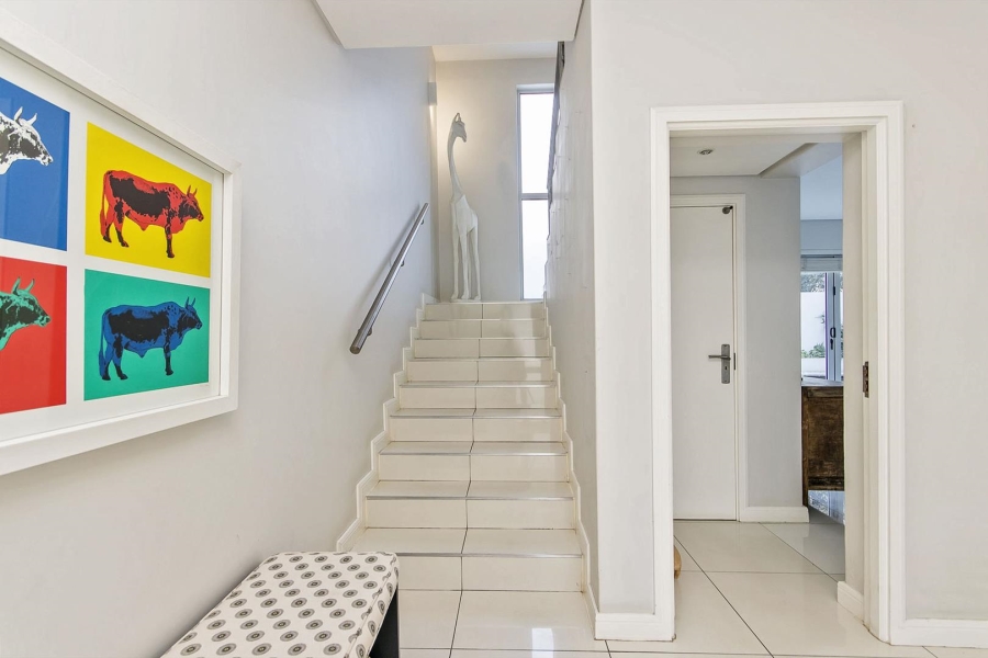 To Let 3 Bedroom Property for Rent in Bryanston Gauteng