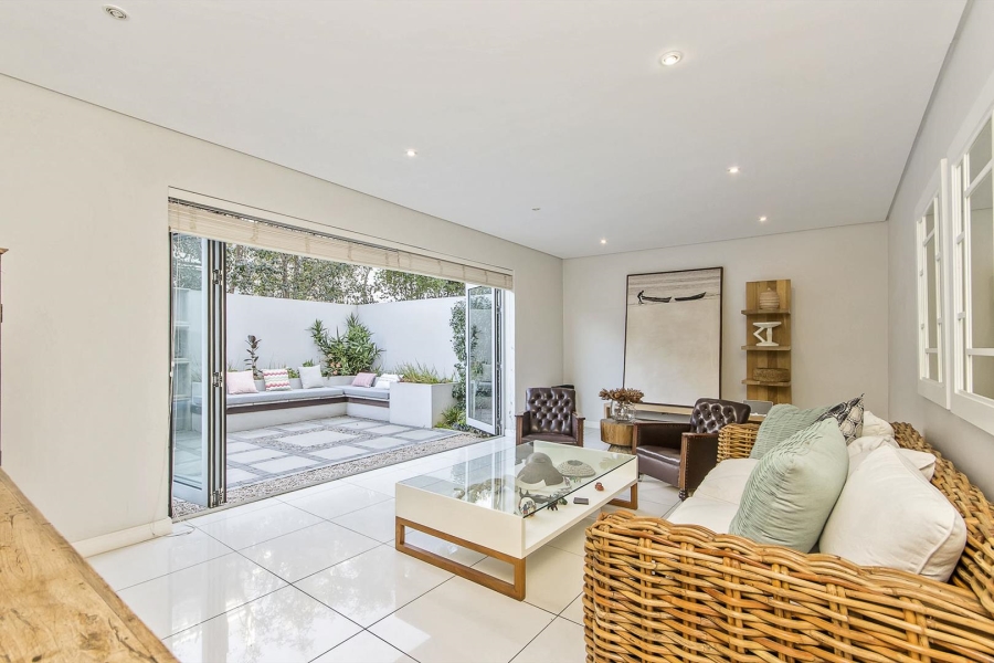 To Let 3 Bedroom Property for Rent in Bryanston Gauteng