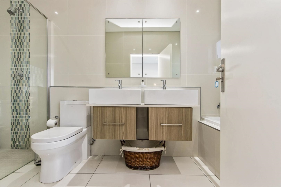 To Let 3 Bedroom Property for Rent in Bryanston Gauteng
