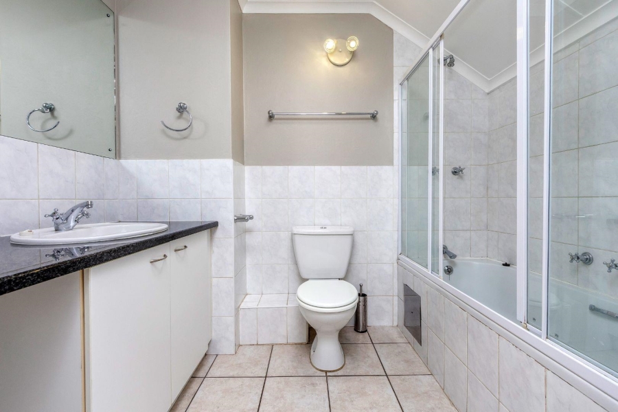 2 Bedroom Property for Sale in Bryanston Ext 4 Gauteng